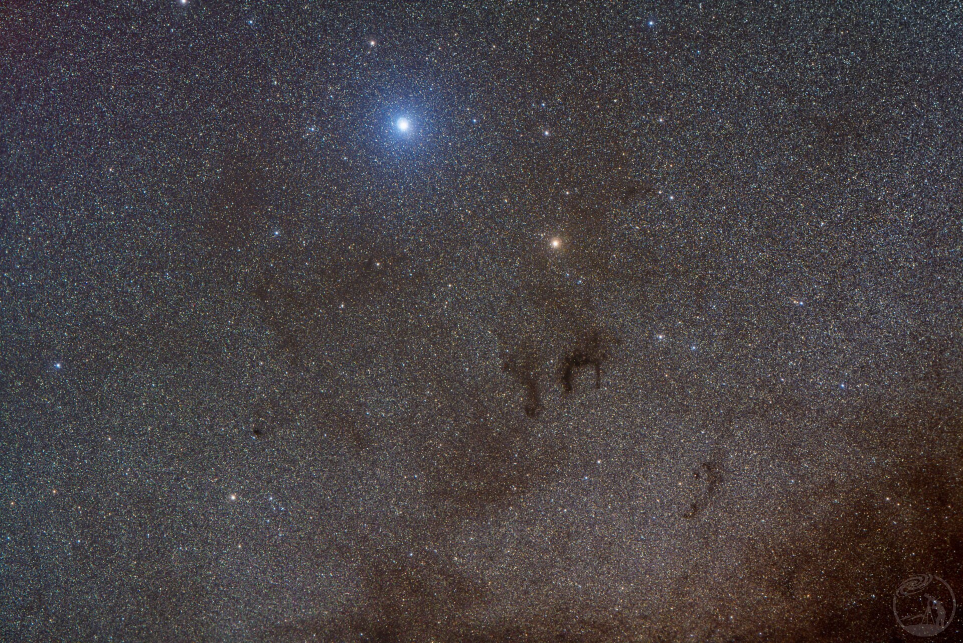 银河暗星云广域