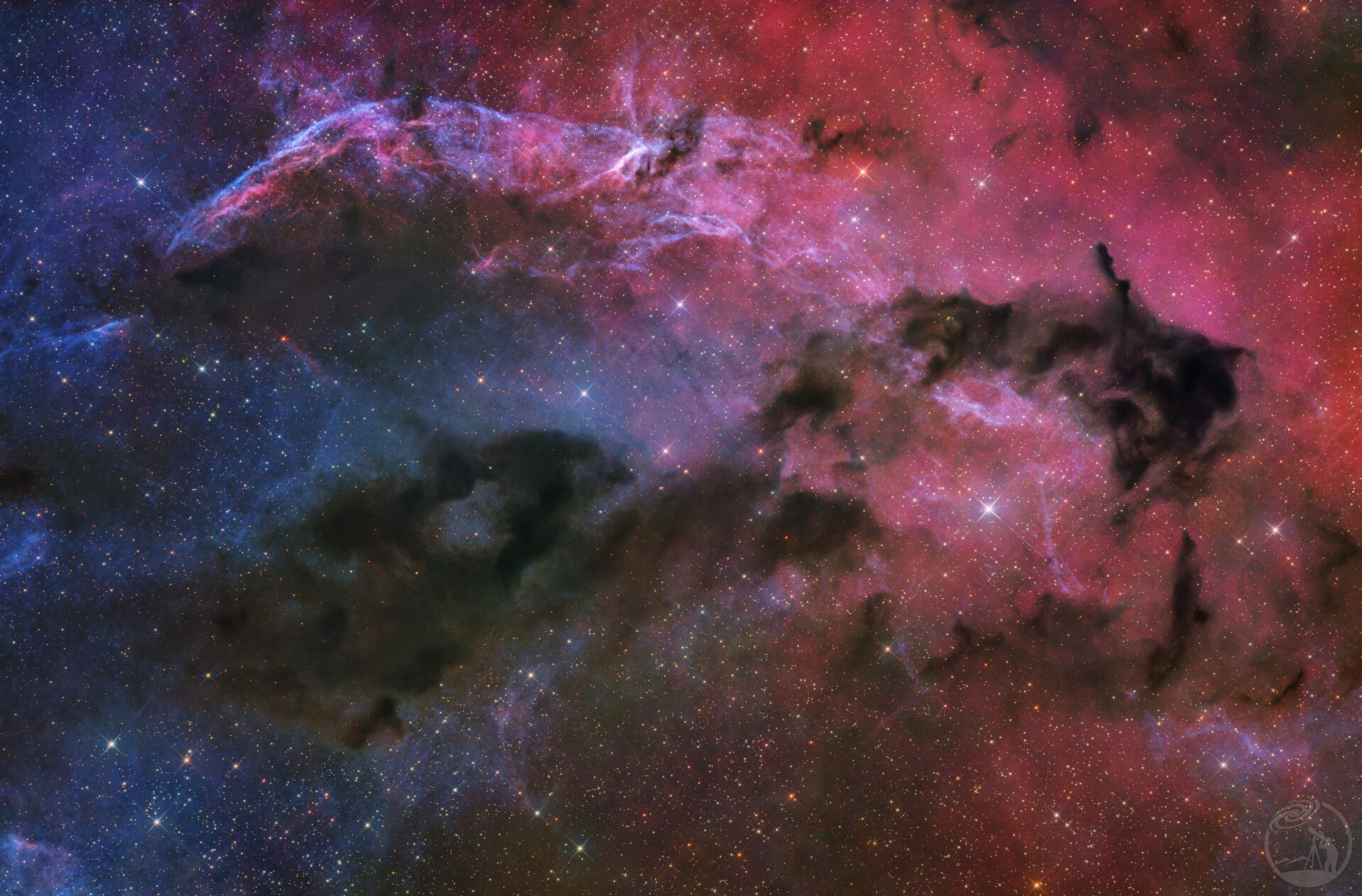 Barnard 11 & SNR G105.3+04.5 风雷之翼