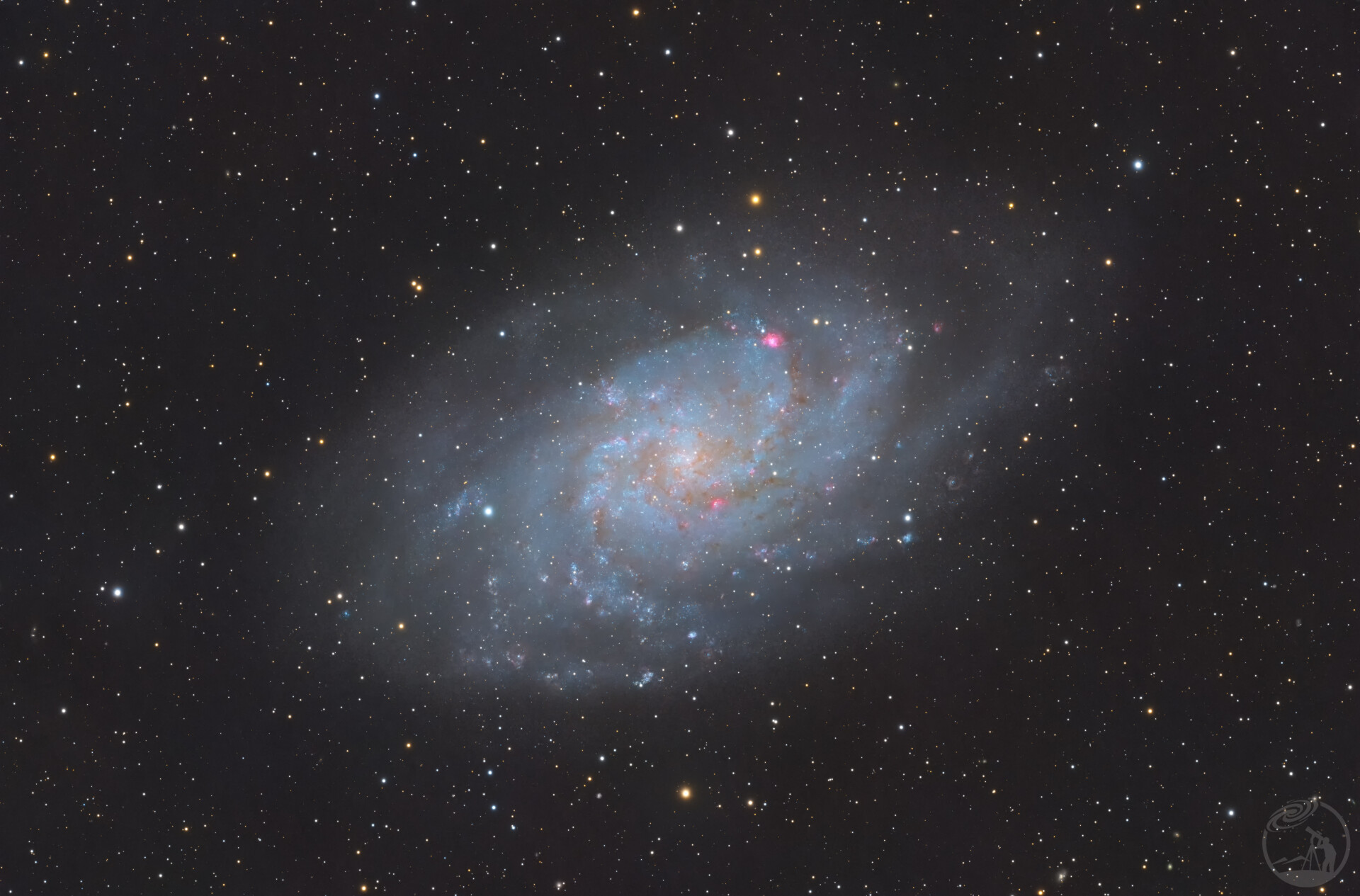 M33