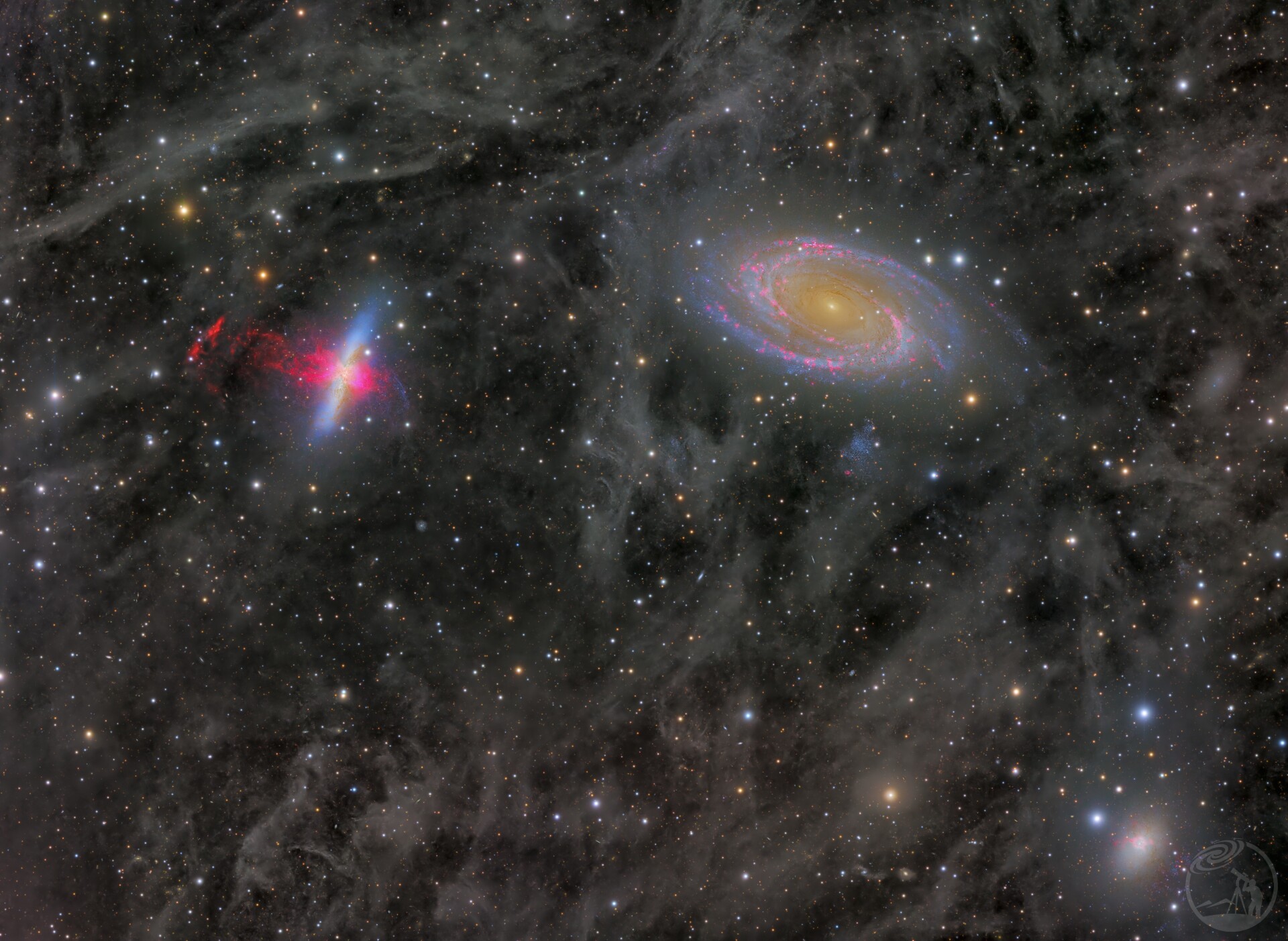 M81 82
