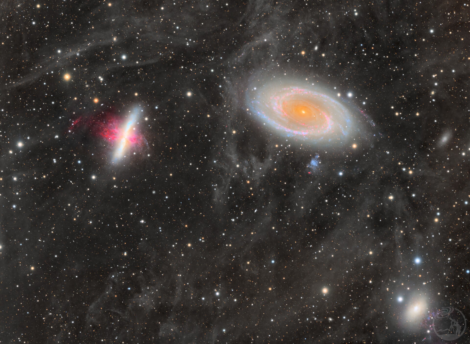 M81 82