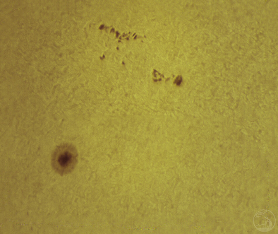 太阳活动X级爆发  