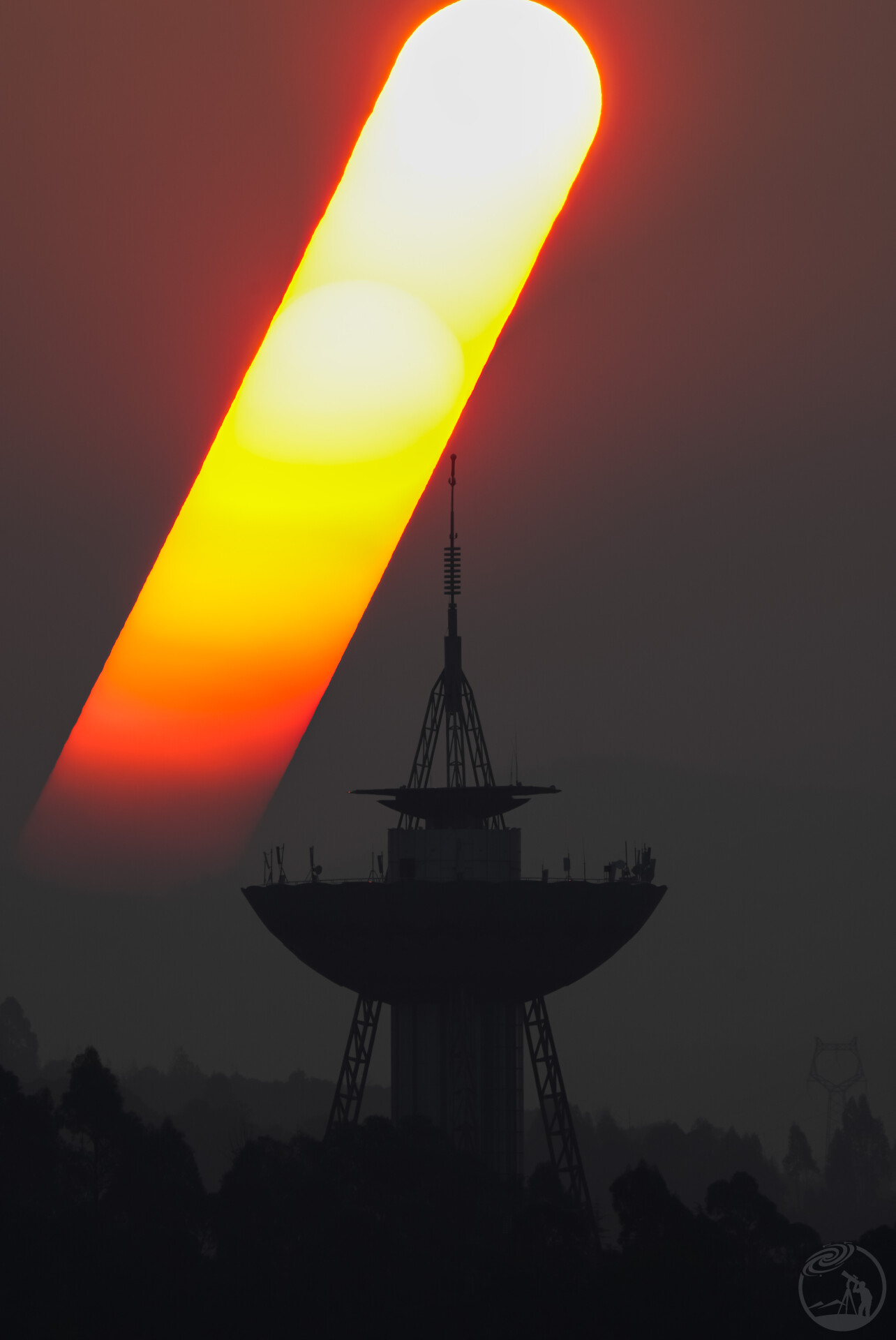 云南昆明世博园科技馆日出悬日