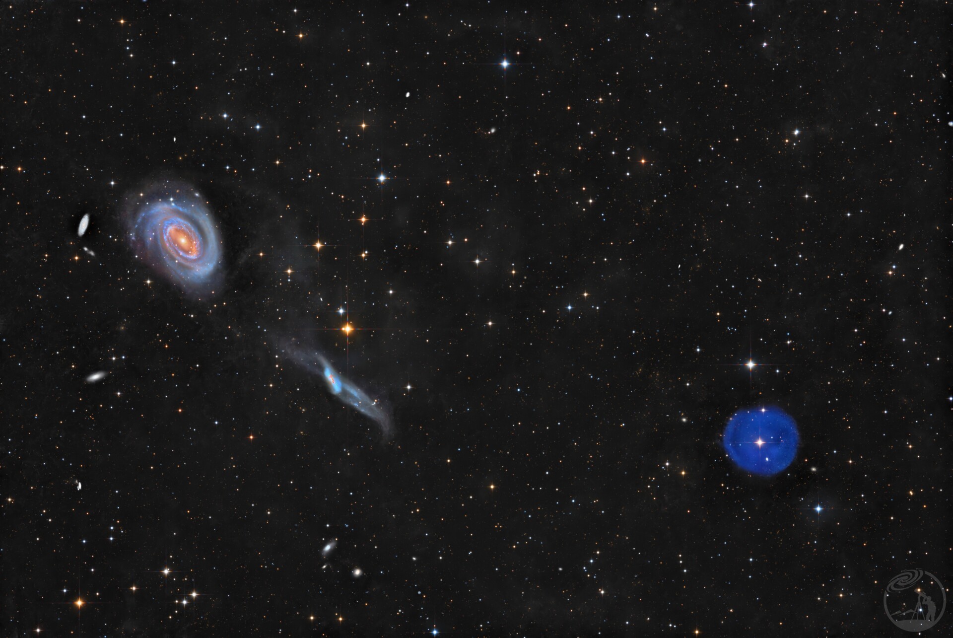 NGC4725及周边暗云气