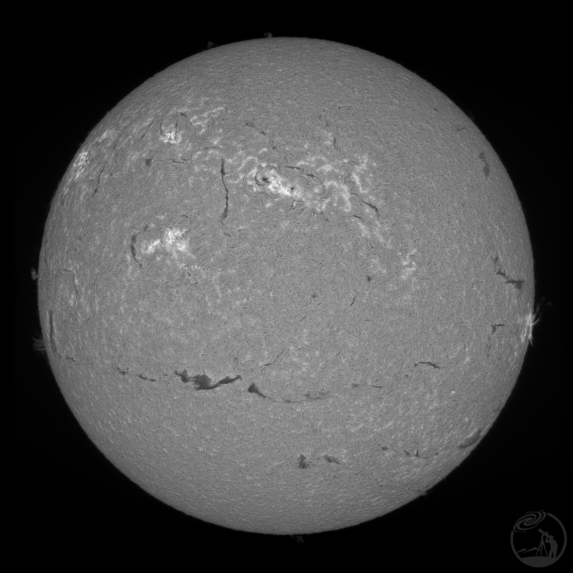 20260425太阳光谱仪线扫Ha/CaH