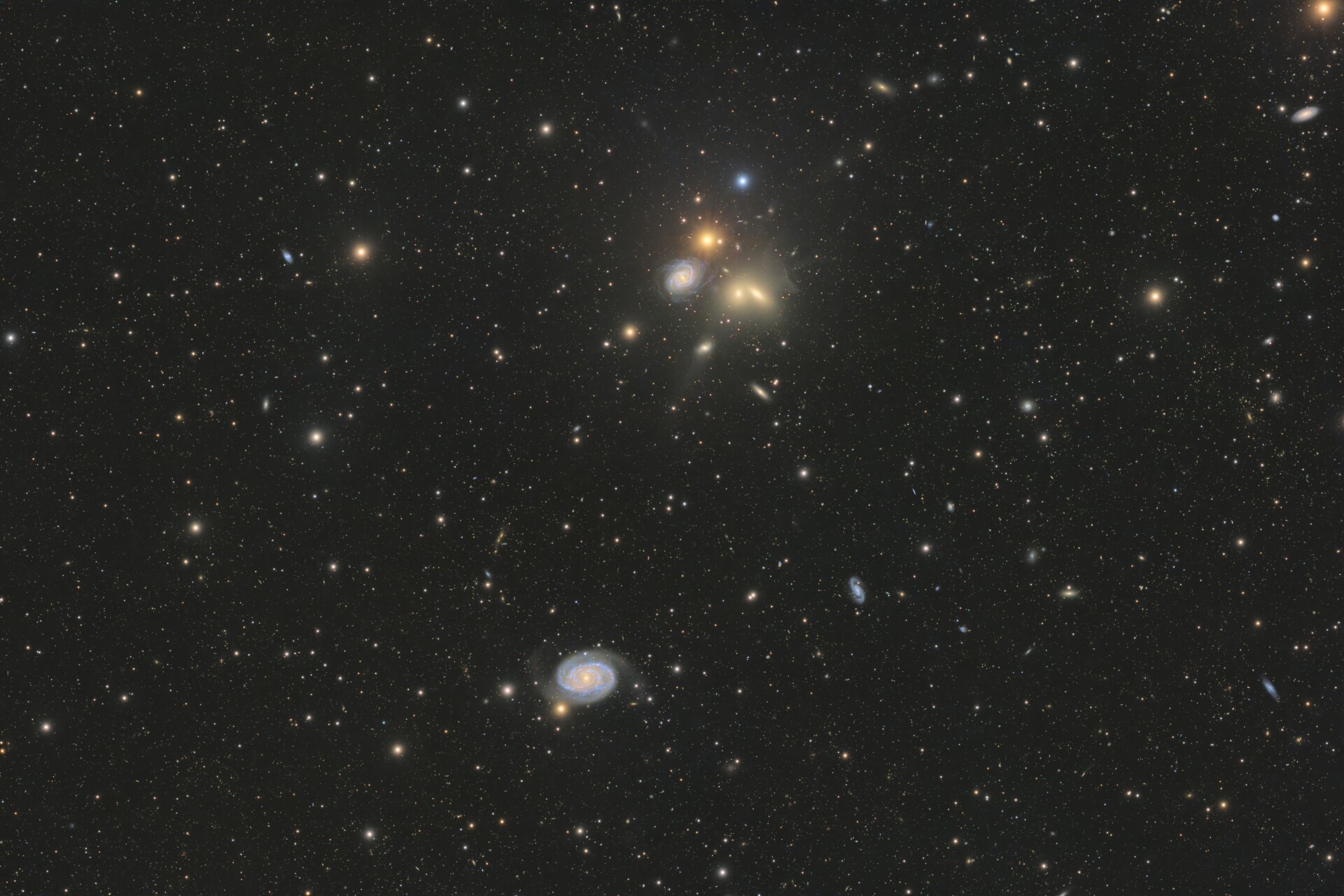 Hickson 68 与NGC 5371