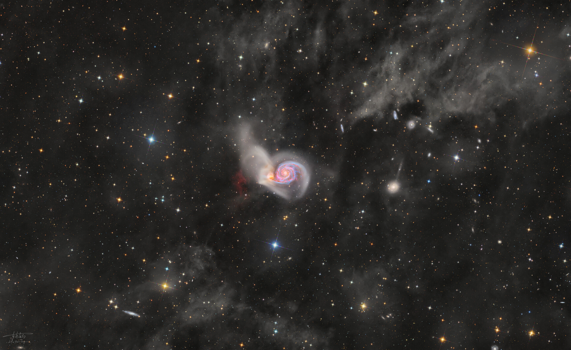 M51涡旋星系以及其广域