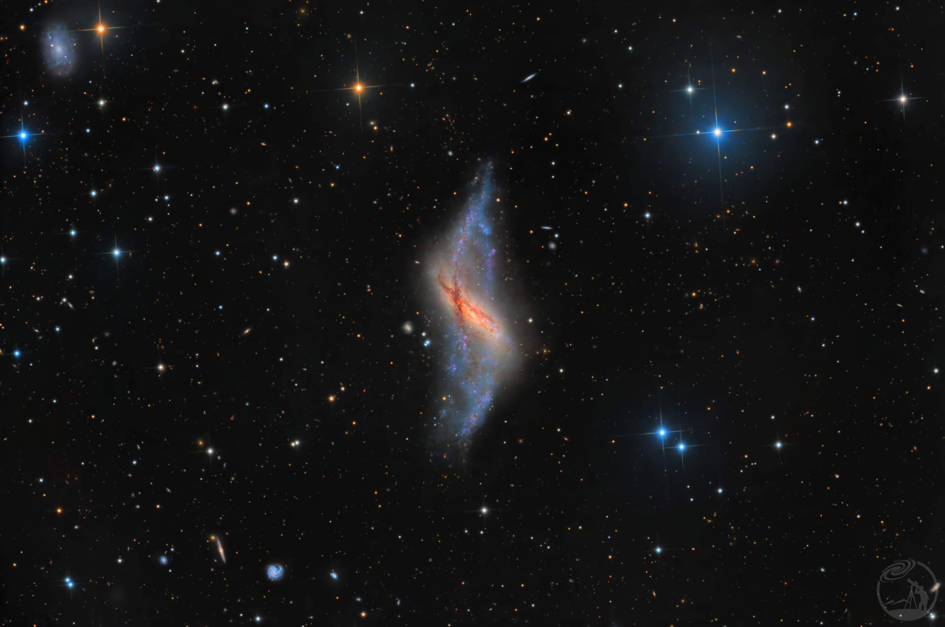 X星系 NGC660