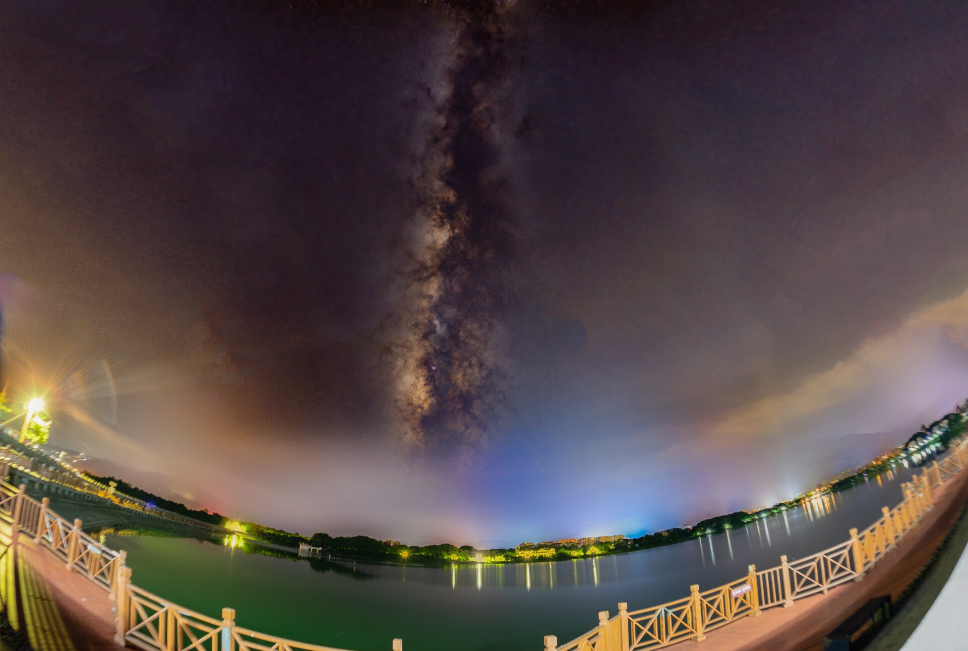 峨眉山市的星空