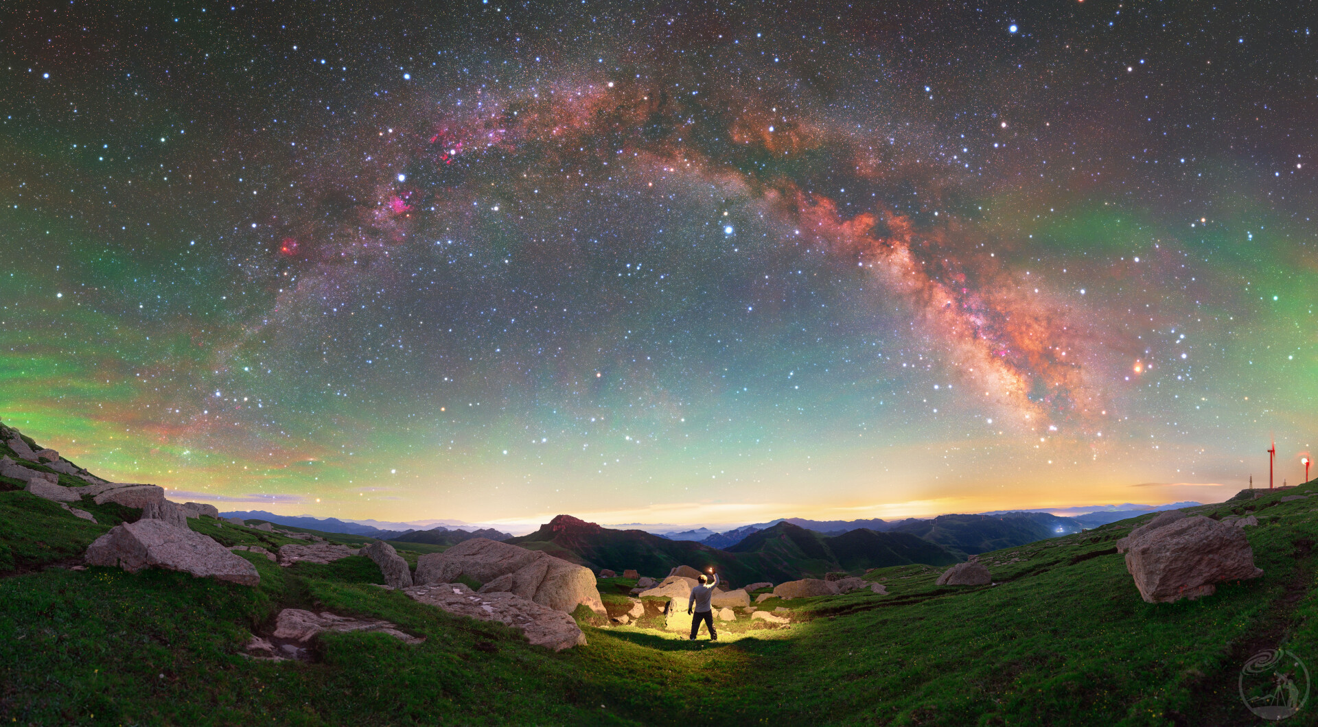 山野为墟，星河筑庭