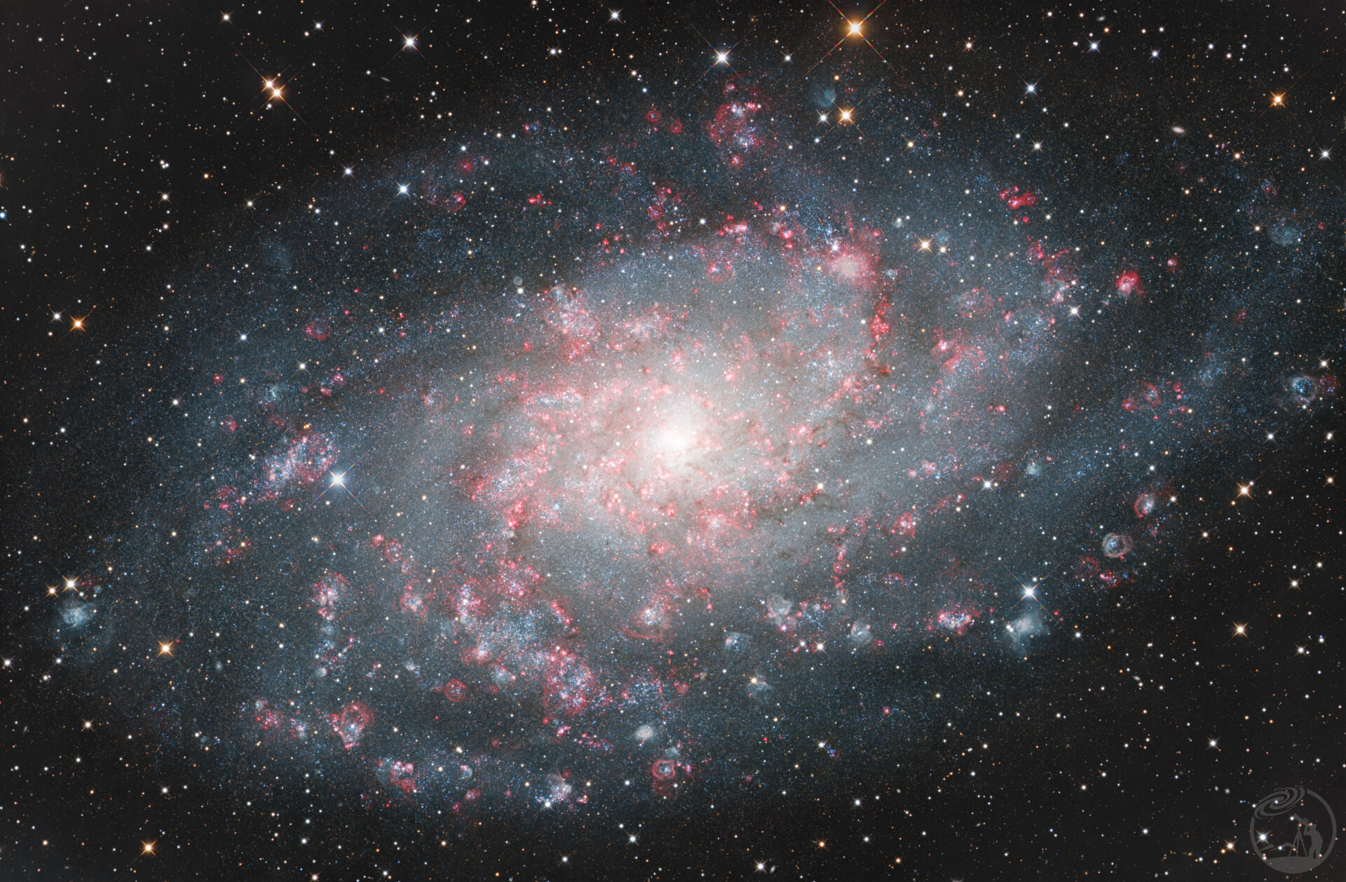 M33