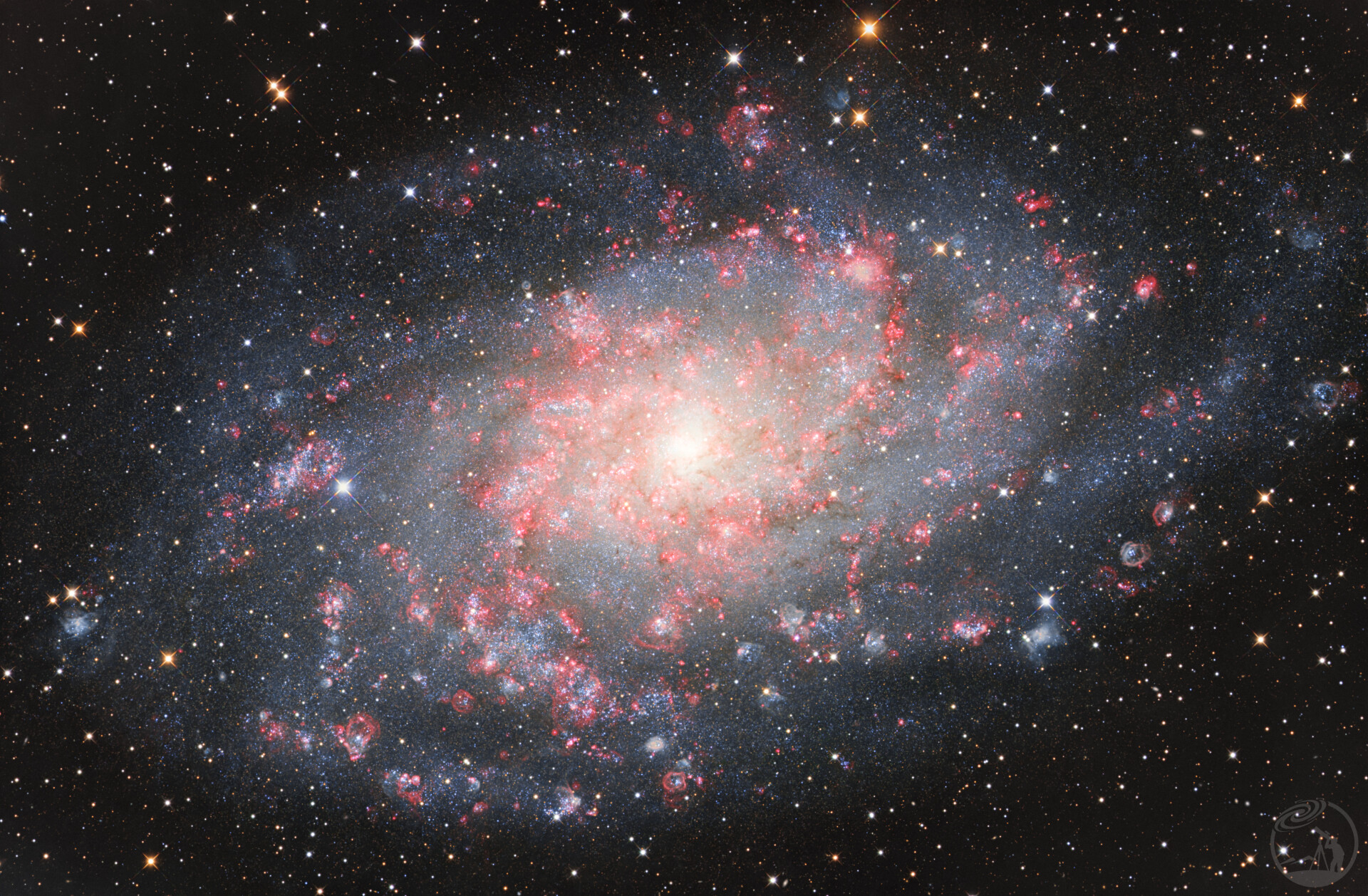 M33