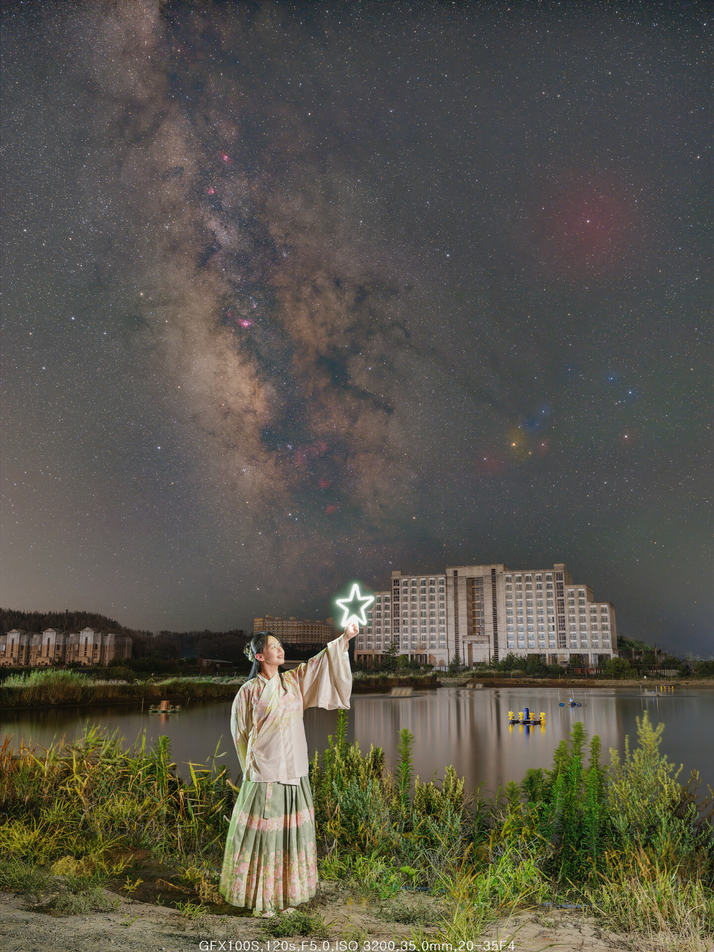 在水库边看星星