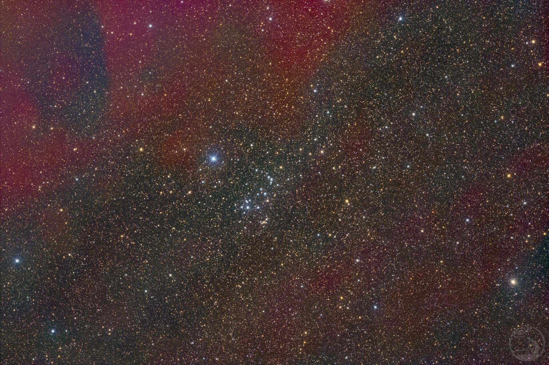 坐落于星海的NGC6633