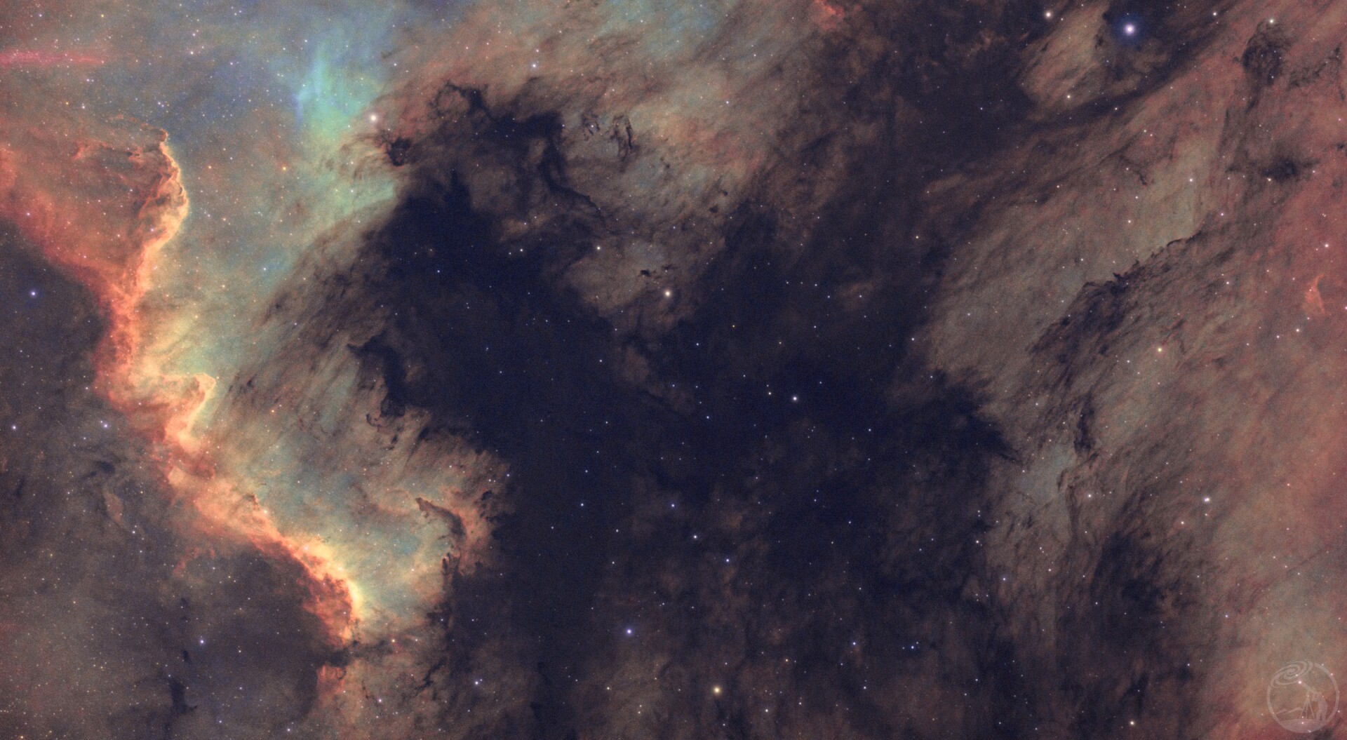 窄带北美星云的调色版本