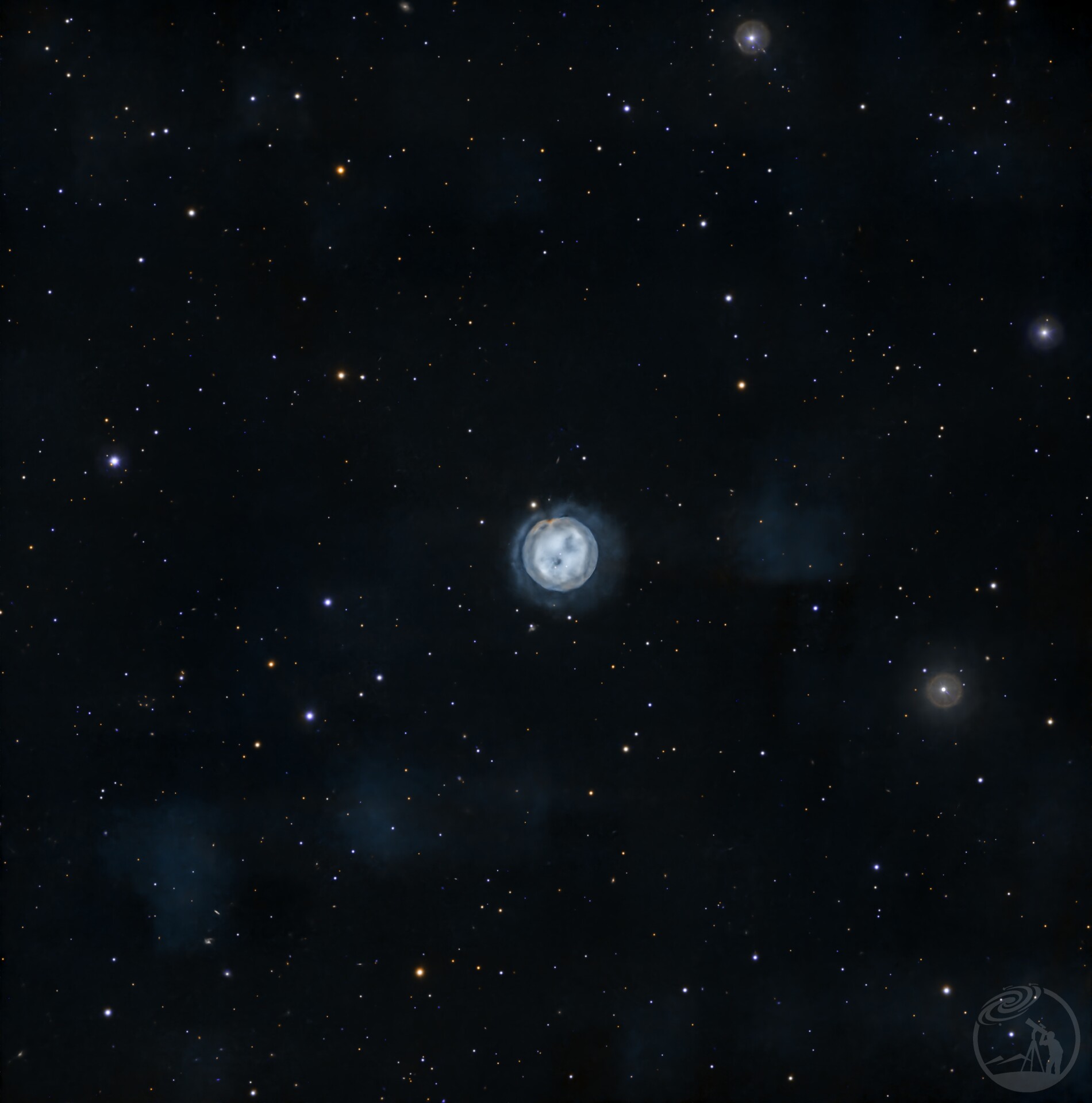 M97 猫头鹰星云特写