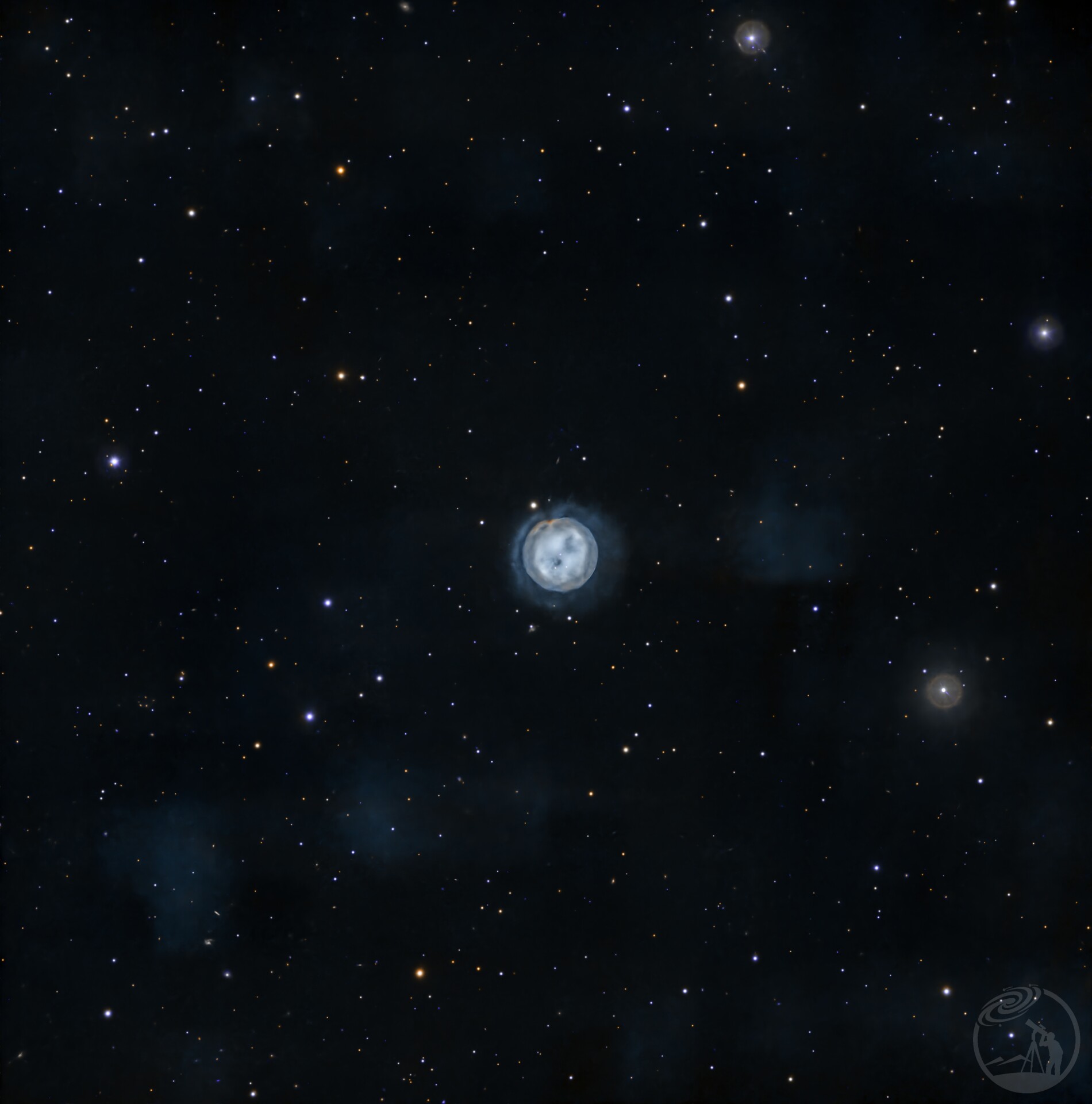M97 猫头鹰星云特写