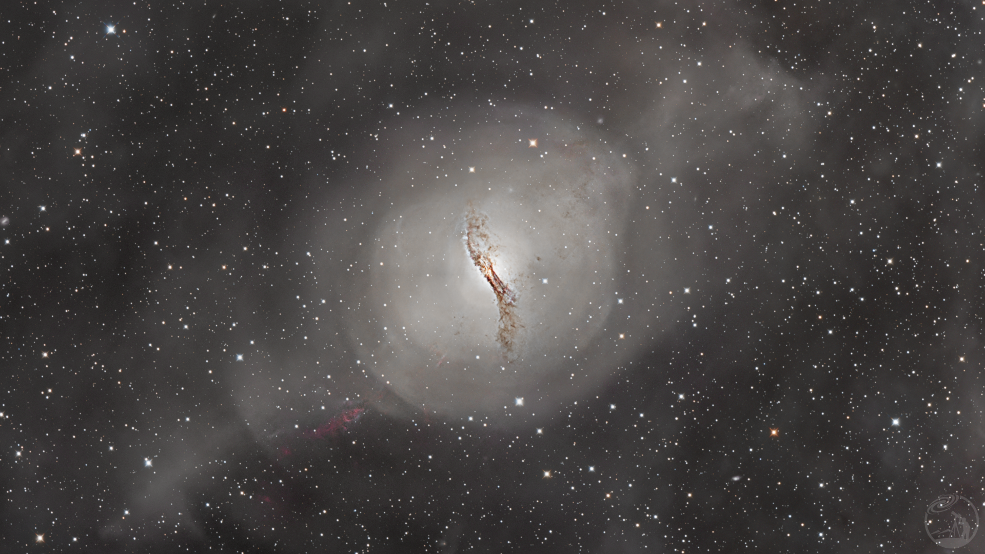 NGC5128 半人马座 A 广域暗云