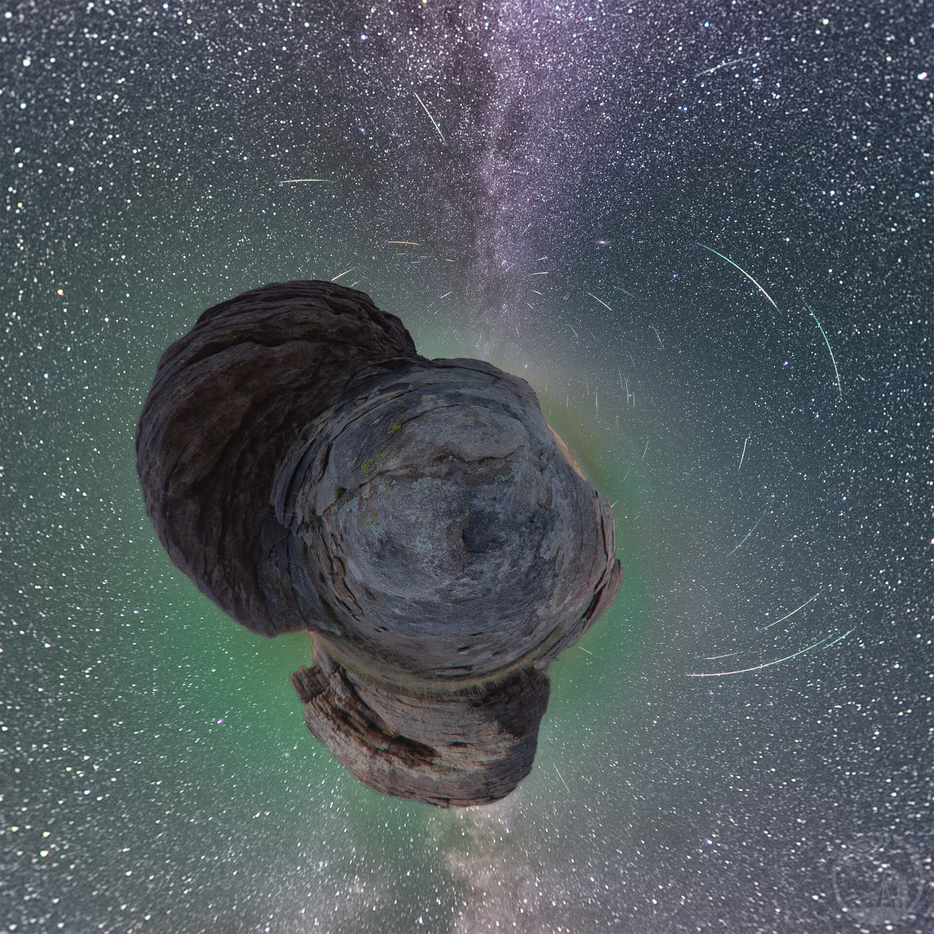 岩眶藏银汉 星火曳清瞳