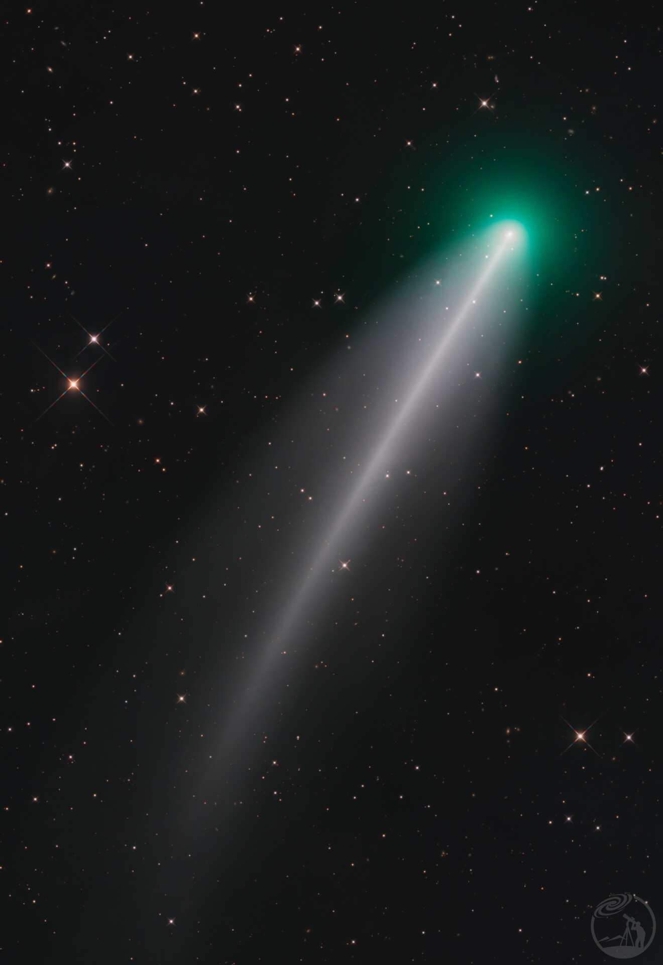 220P/McNaught(麦克诺特彗星)