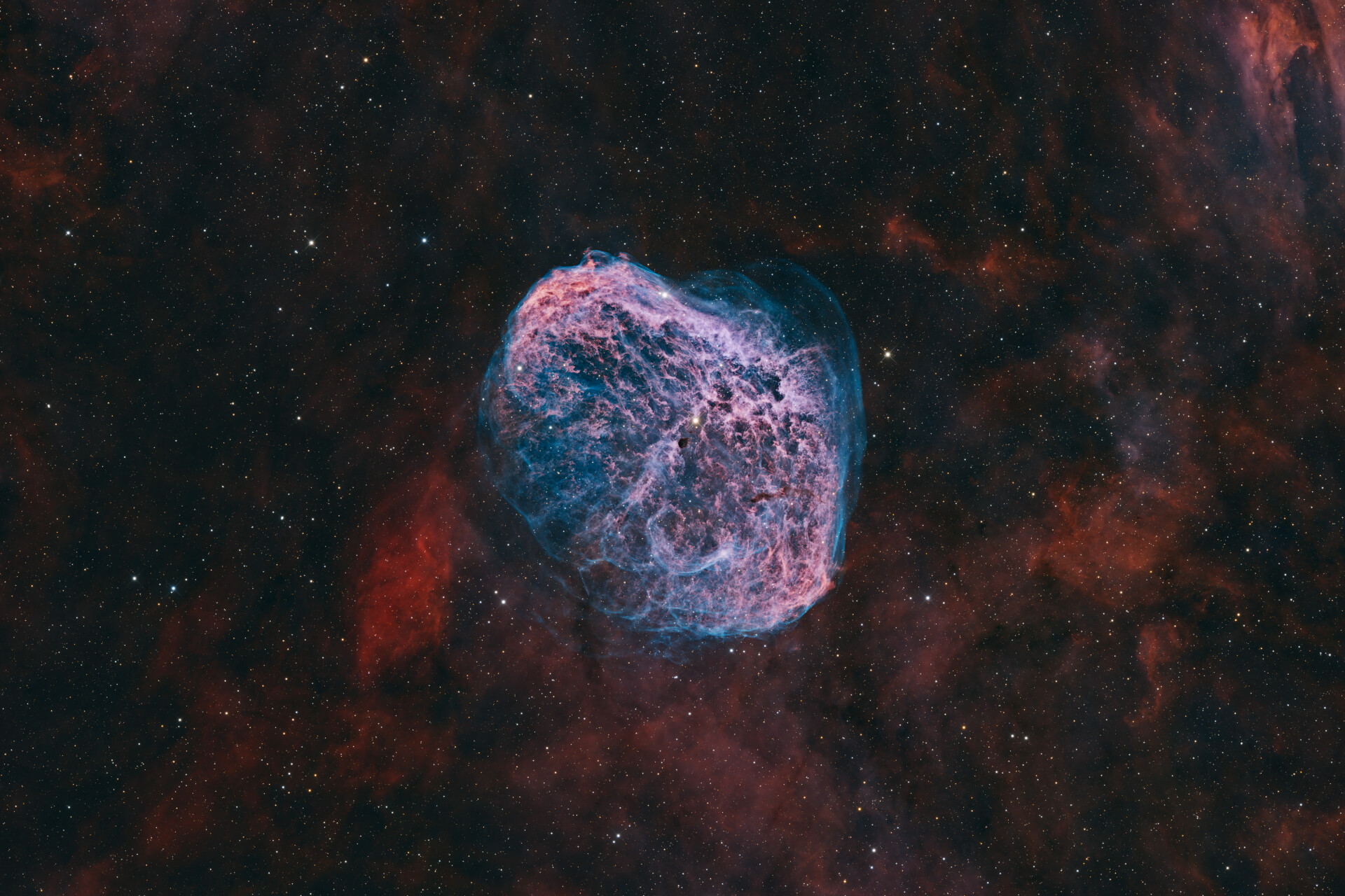 眉月星云