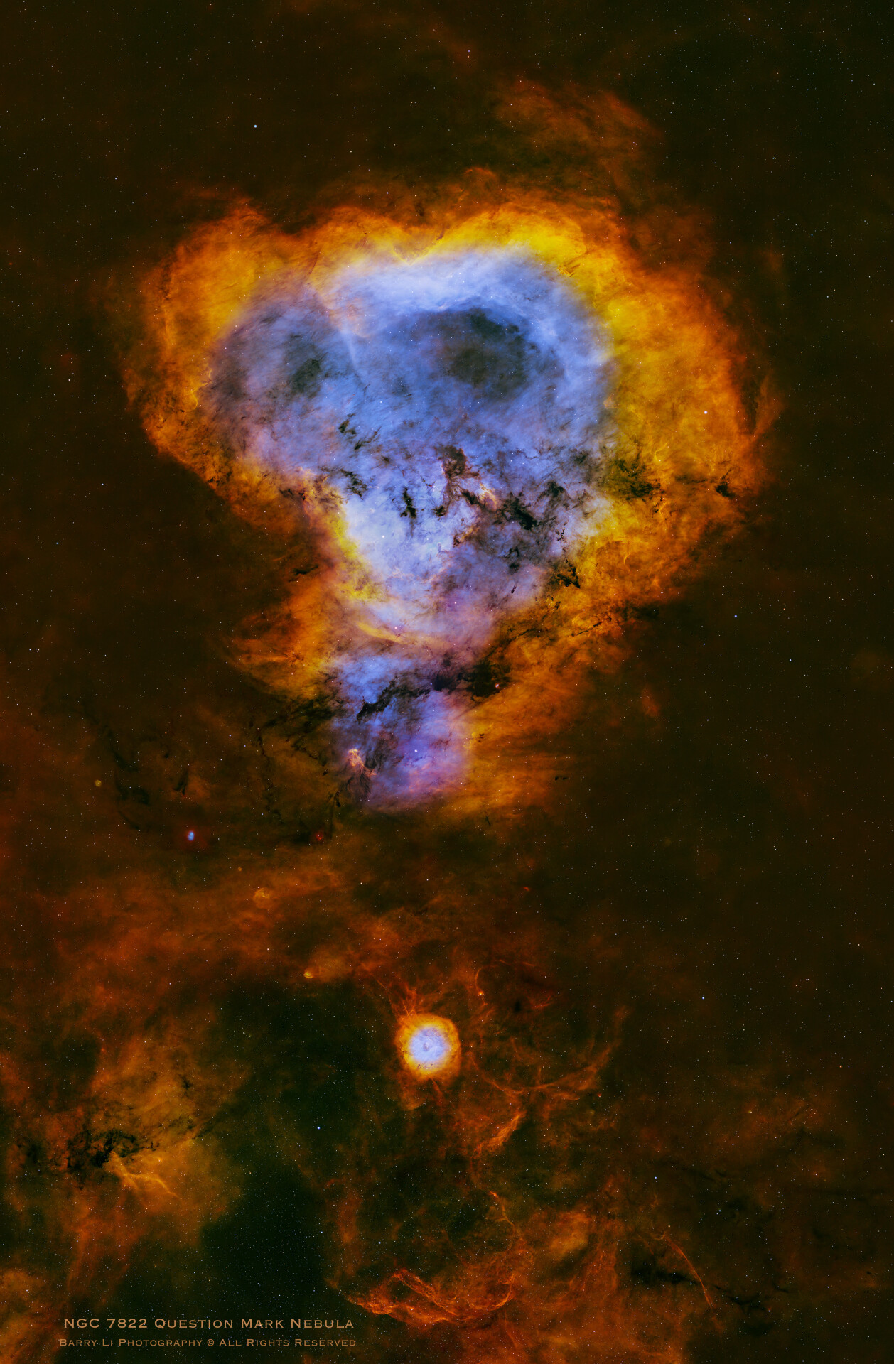 NGC7822 宇宙大问号