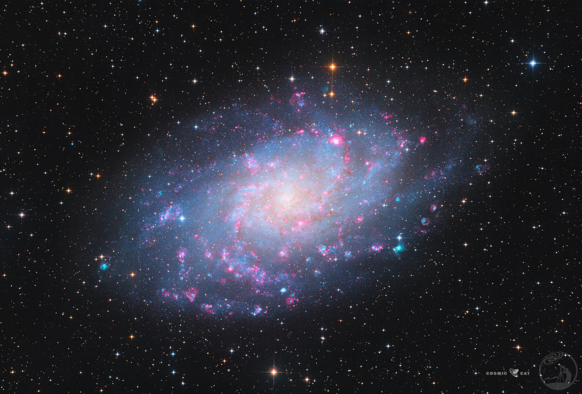 M33三角座星系 V2