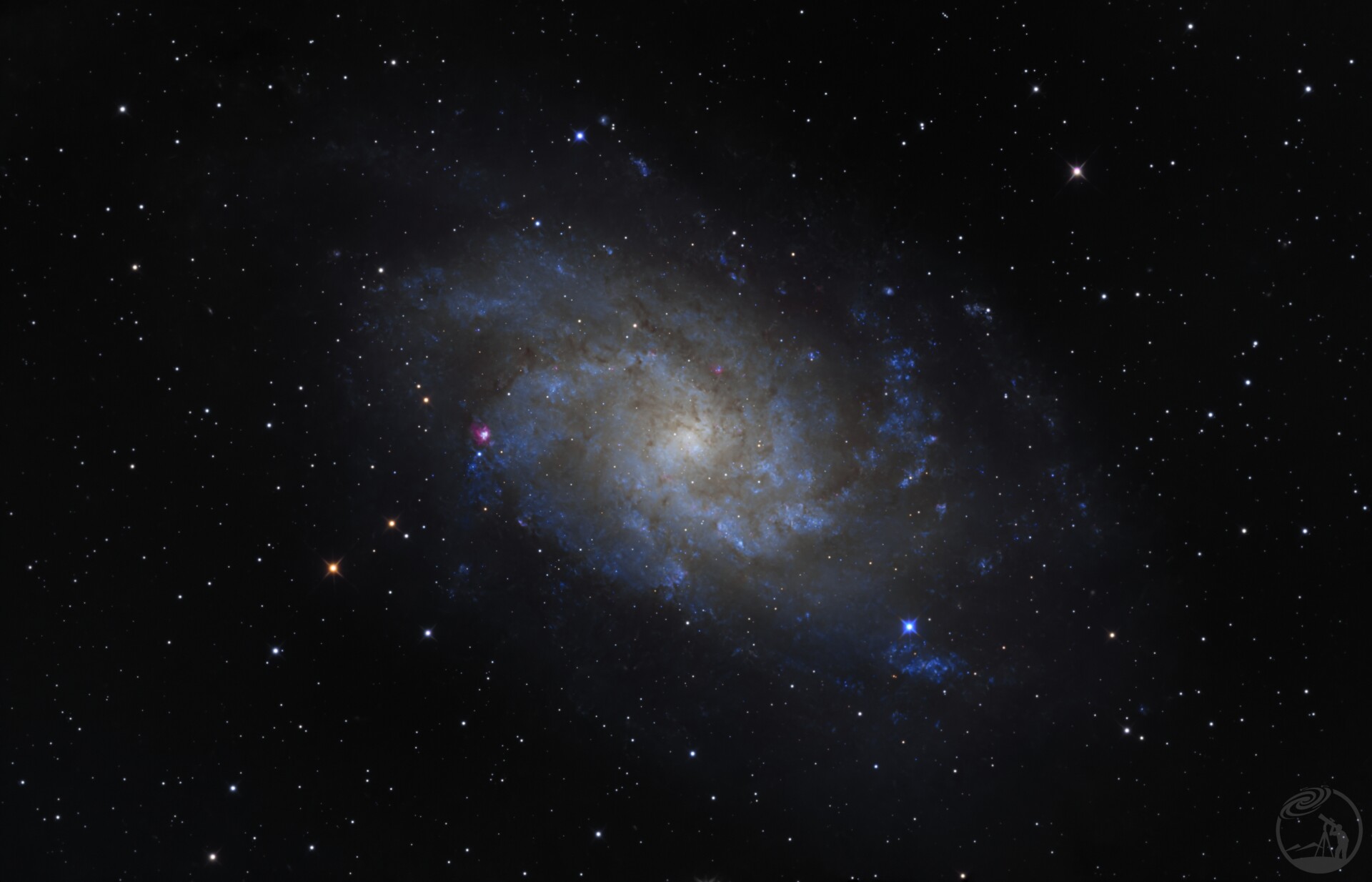 m33