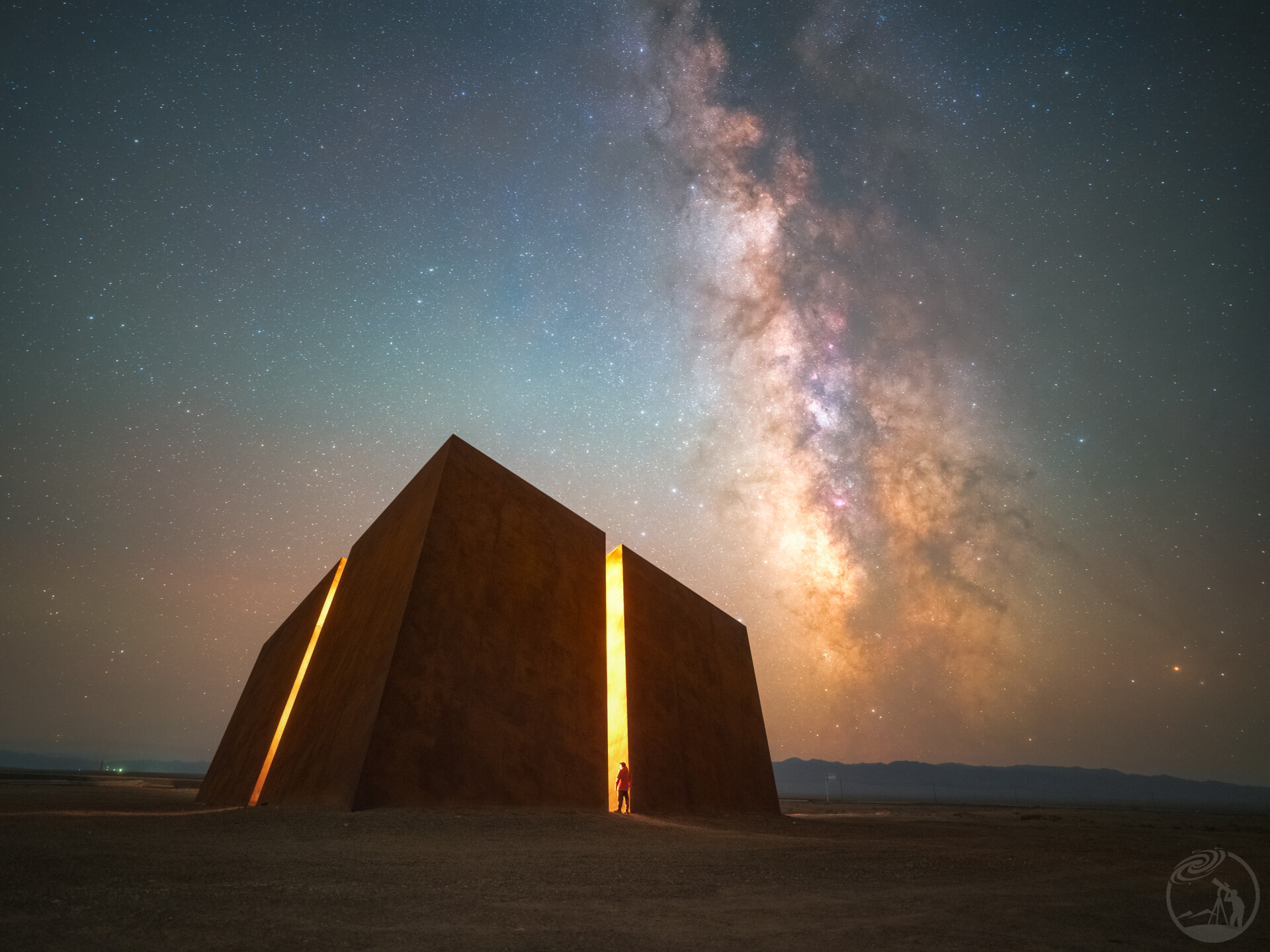 《星际接驳中转站》