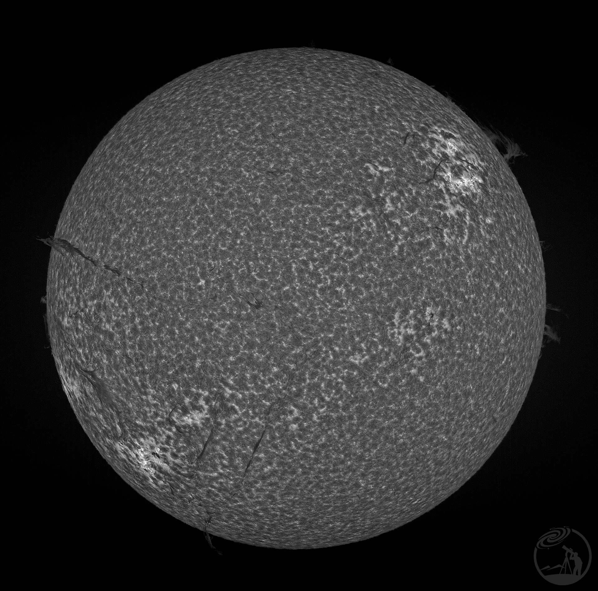 20261011太阳光谱仪线扫成像Ha/CaH/He(D3)