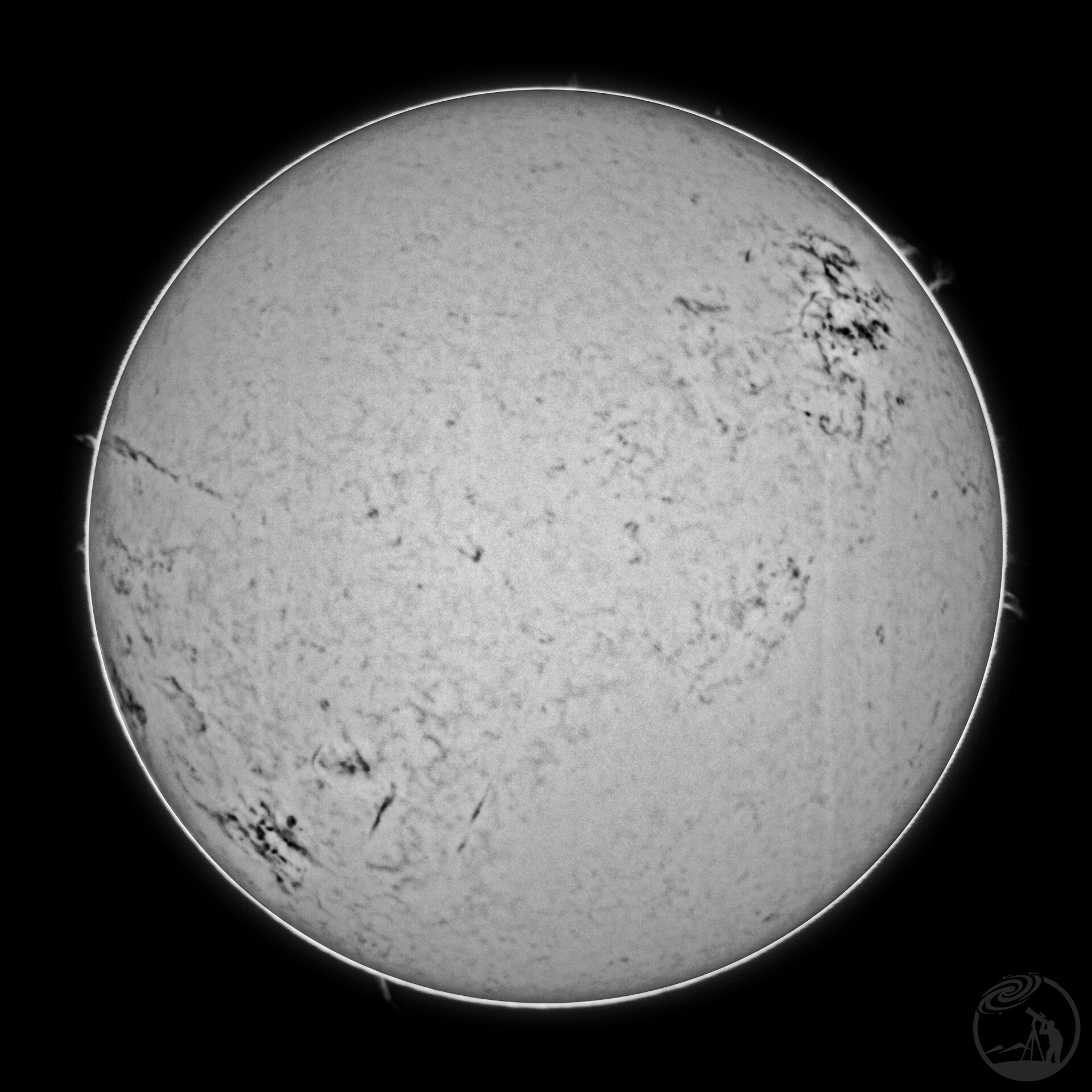 20261011太阳光谱仪线扫成像Ha/CaH/He(D3)