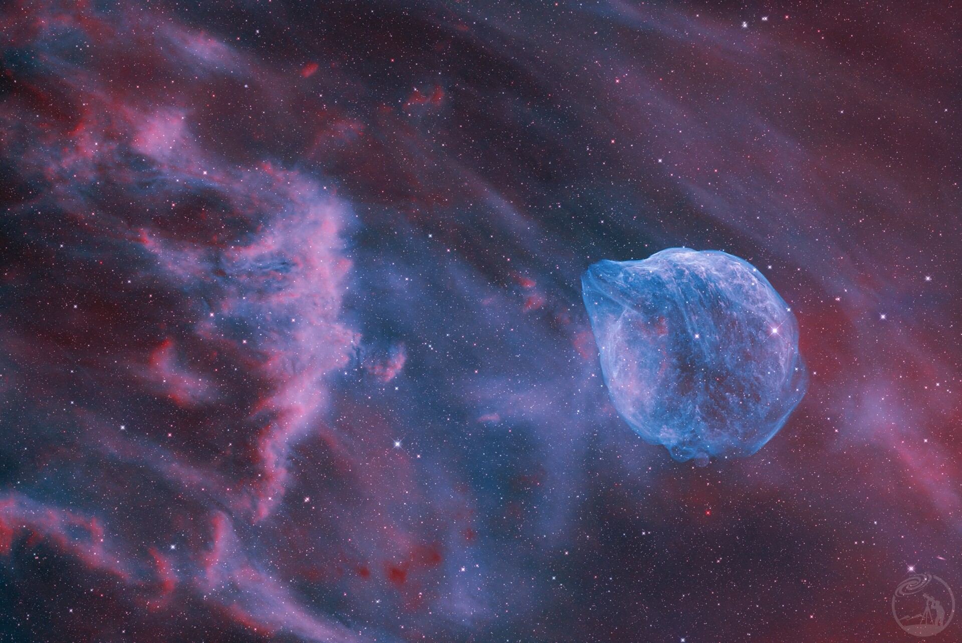 圆梦海豚星云