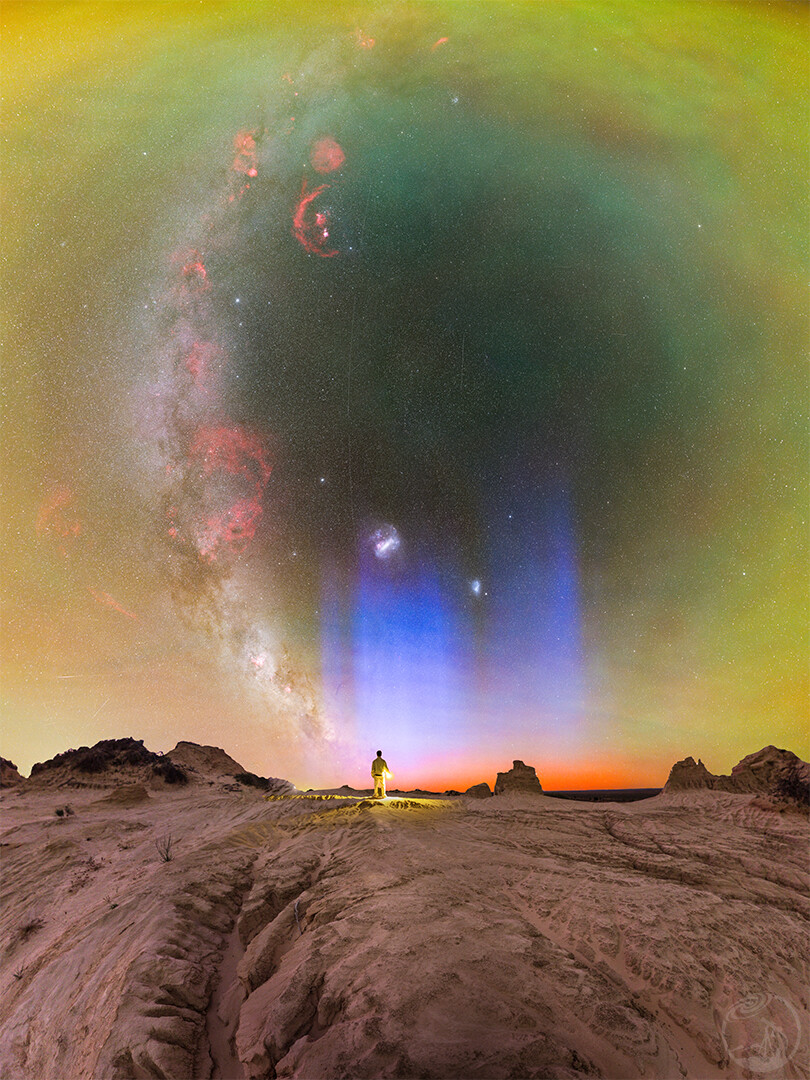 星河尽处，极光初生