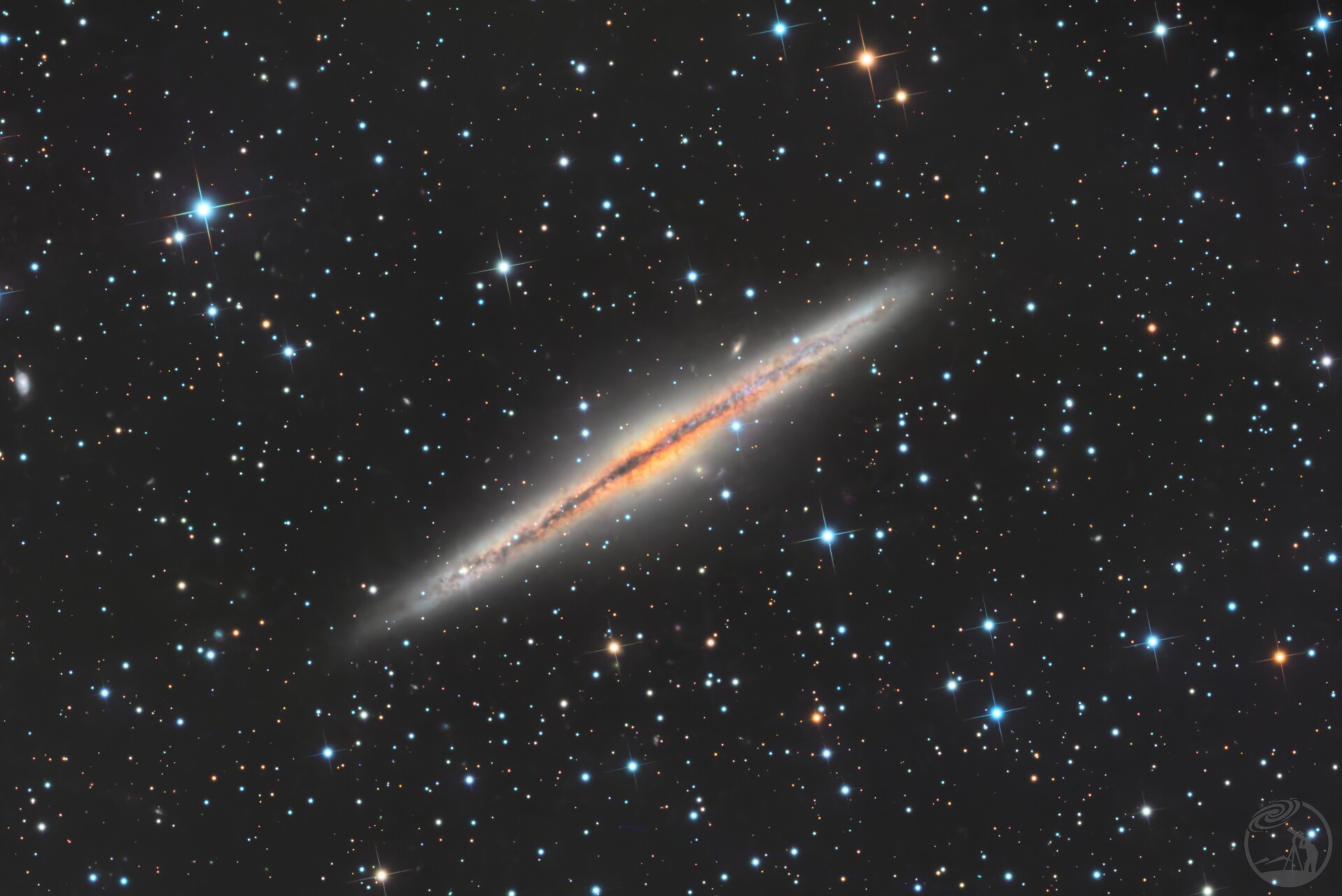 NGC891 银裂星系