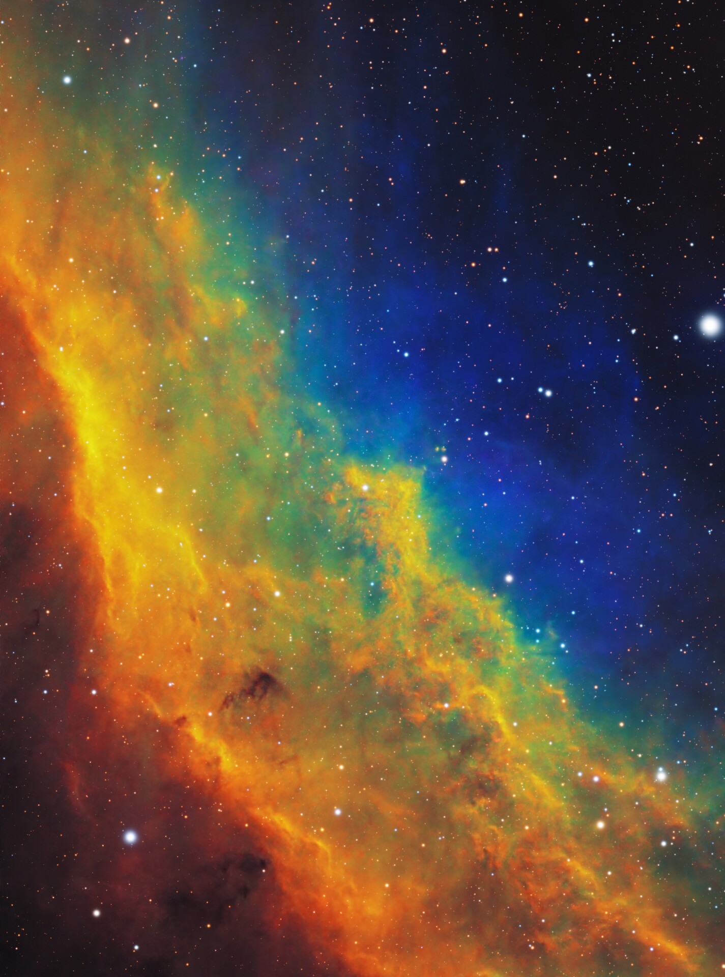 Draco的彩虹色加州NGC1499