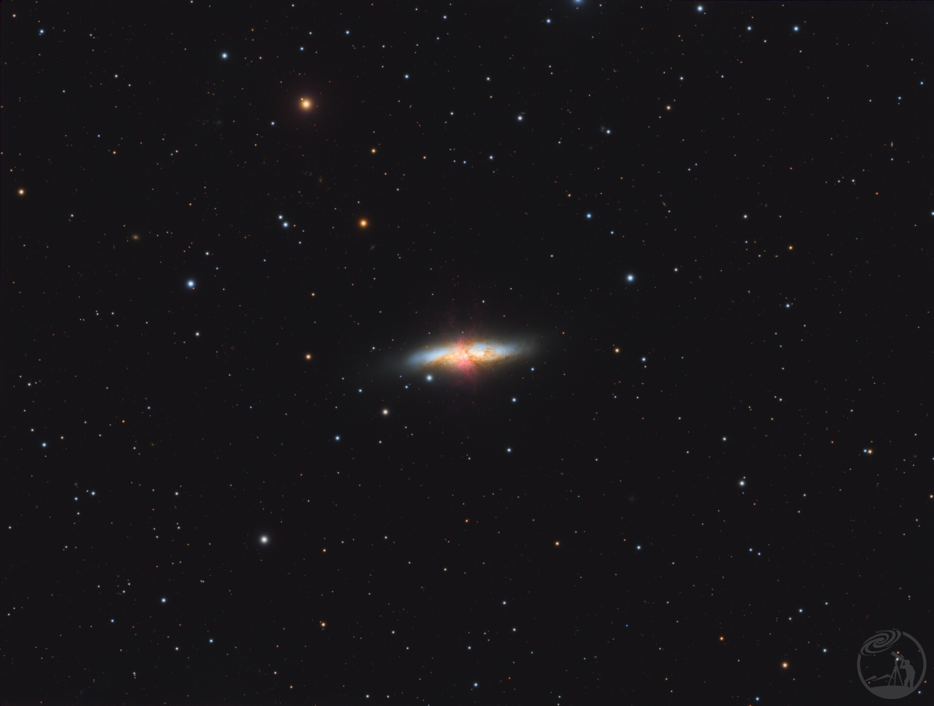 M82 雪茄星系